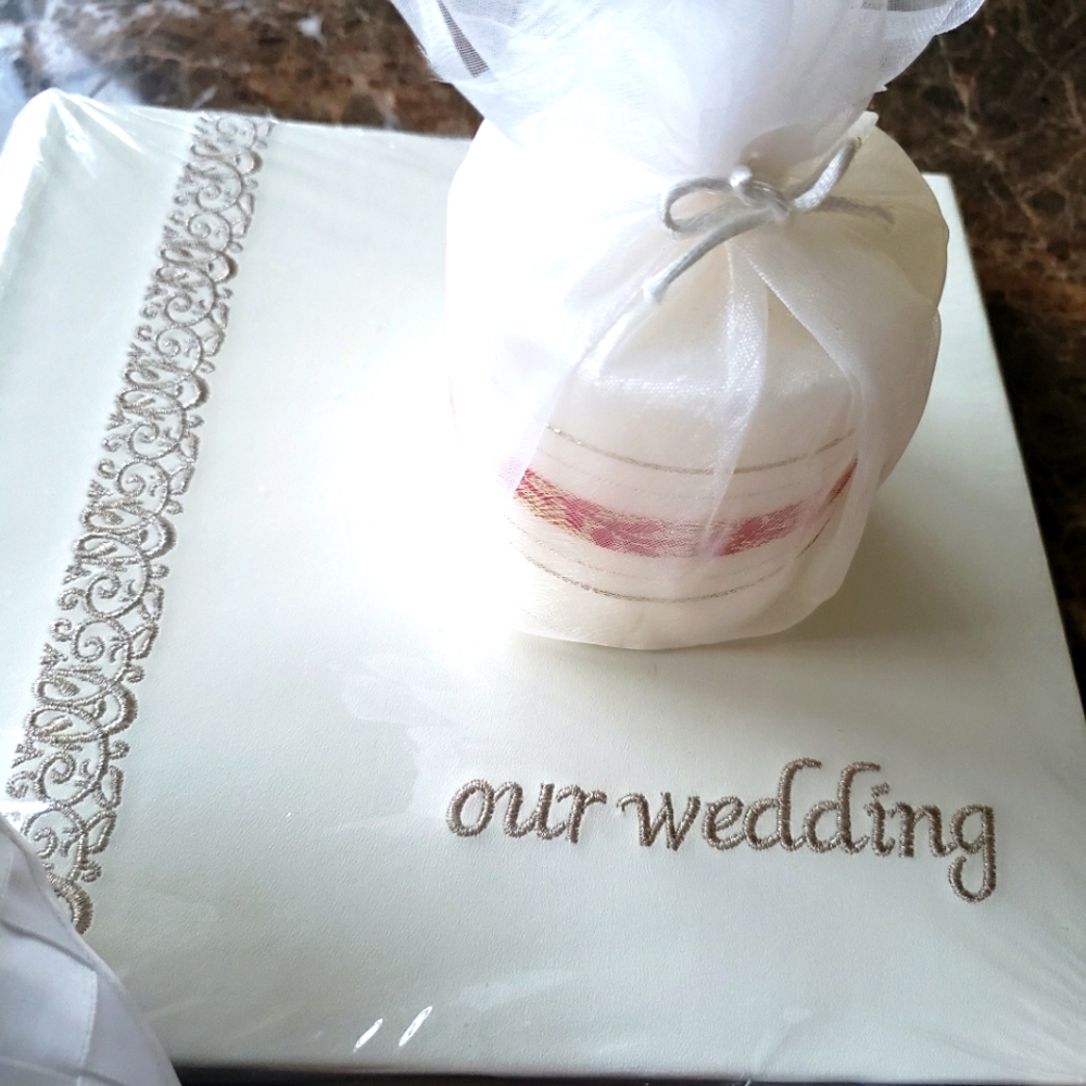 3/$39. SALE! Wedding bundle.